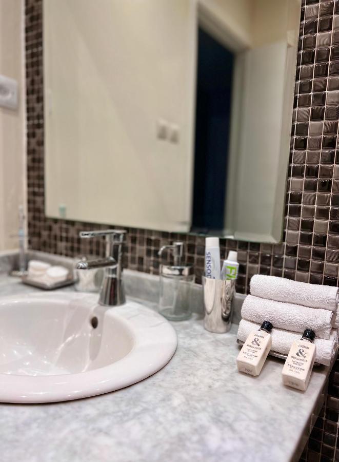 Bed & Breakfast In Designer Appartement Casablanca Luaran gambar